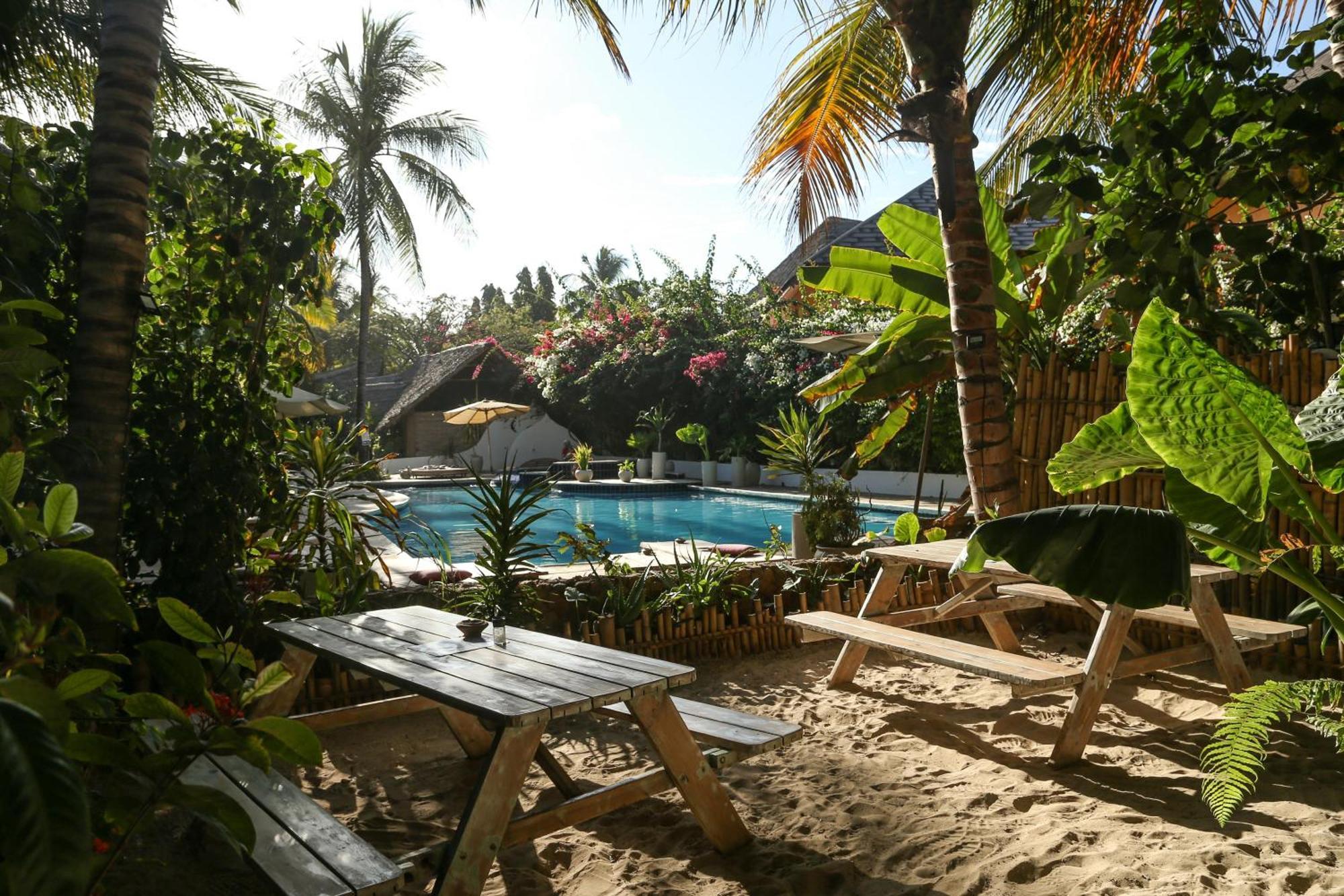 Mr Kahawa Hotel Paje Exterior photo