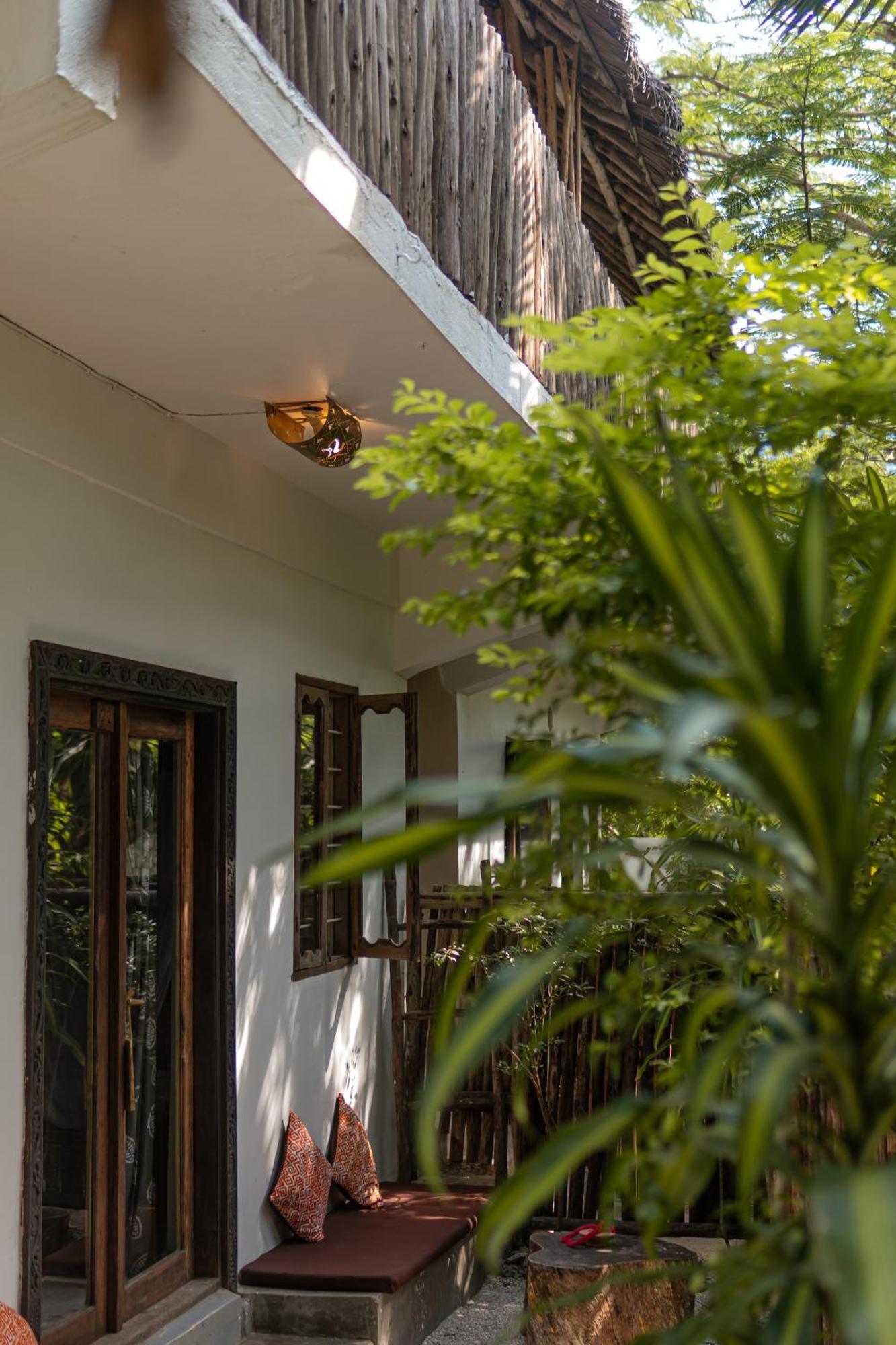 Mr Kahawa Hotel Paje Exterior photo